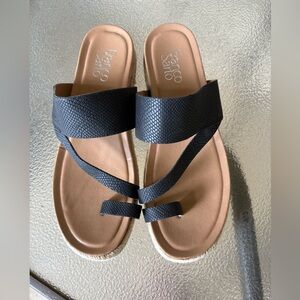 Franco Sarto Navy and Tan Sandals Braelyn Minimalist Design EUC worn 1 time.